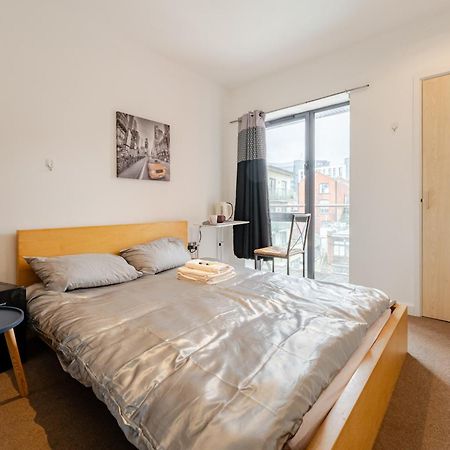Room In Cardiff City Center - Swiftstay Экстерьер фото
